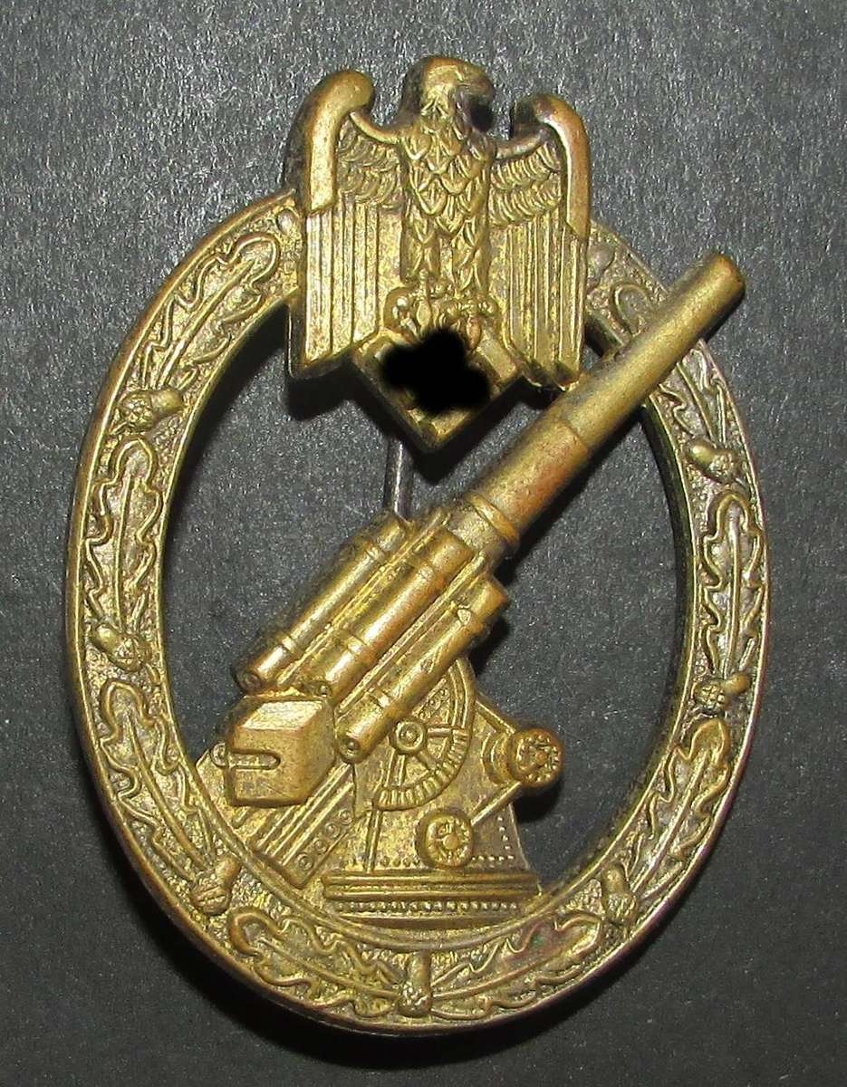 Sherman - World War Two Army Anti-Aircraft Badge