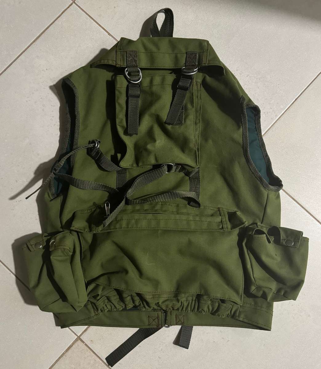 (Fereday's) Extra Large Load-Bearing Vest in Mint Condition
