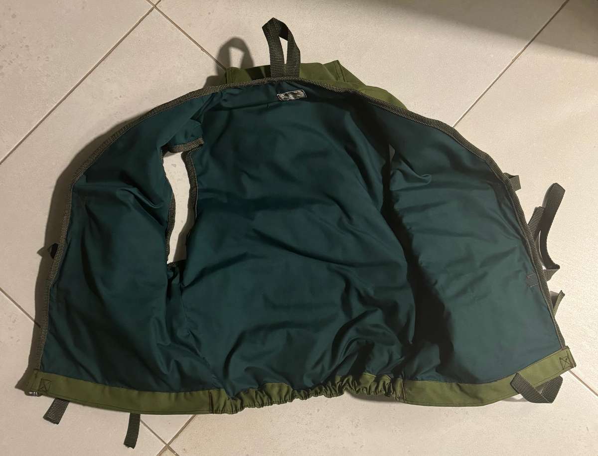 (Fereday's) Extra Large Load-Bearing Vest in Mint Condition