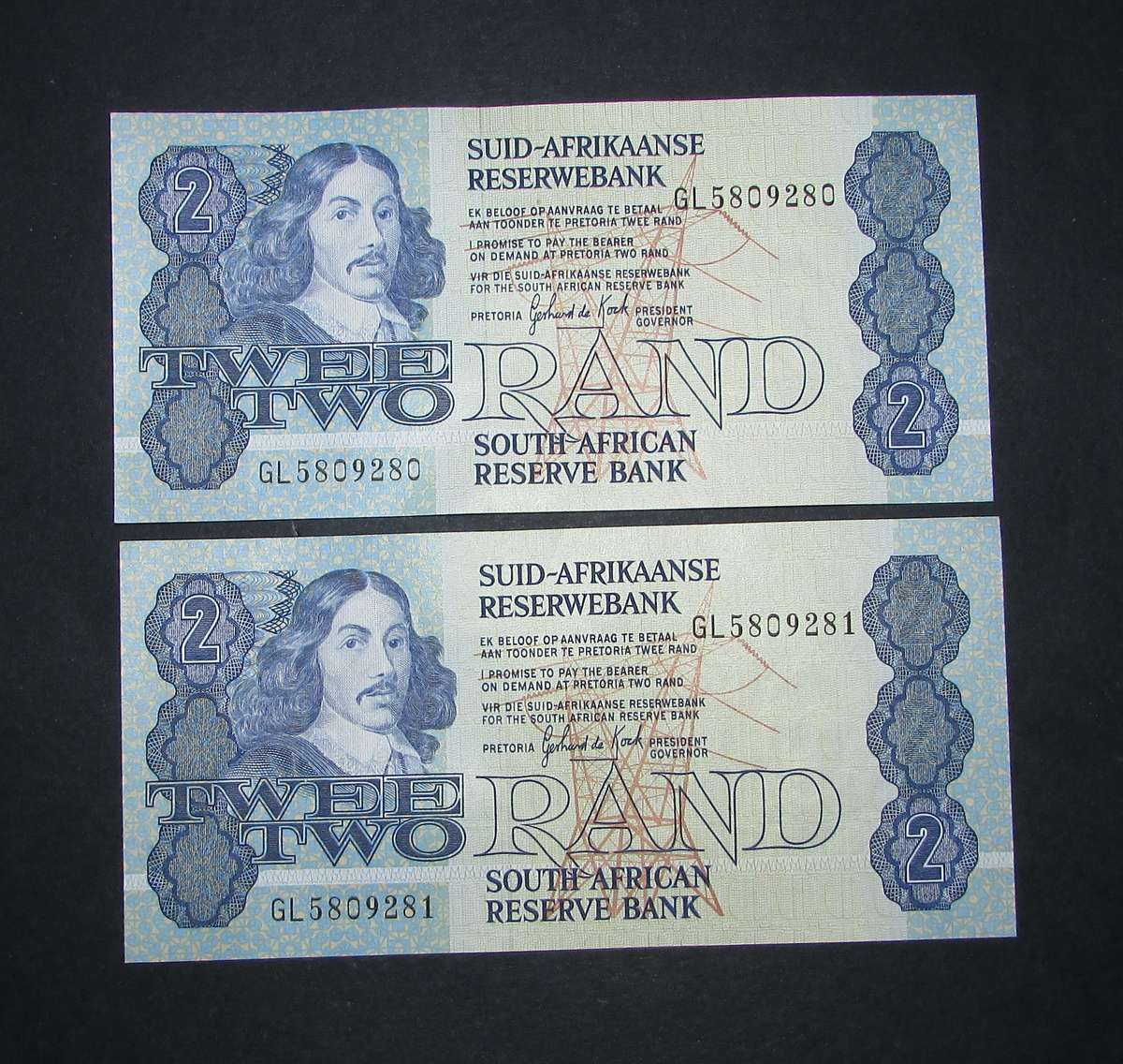 Republic of South African : Gerhard de Kock Two Rand Notes ( 2 Notes In Sequence )