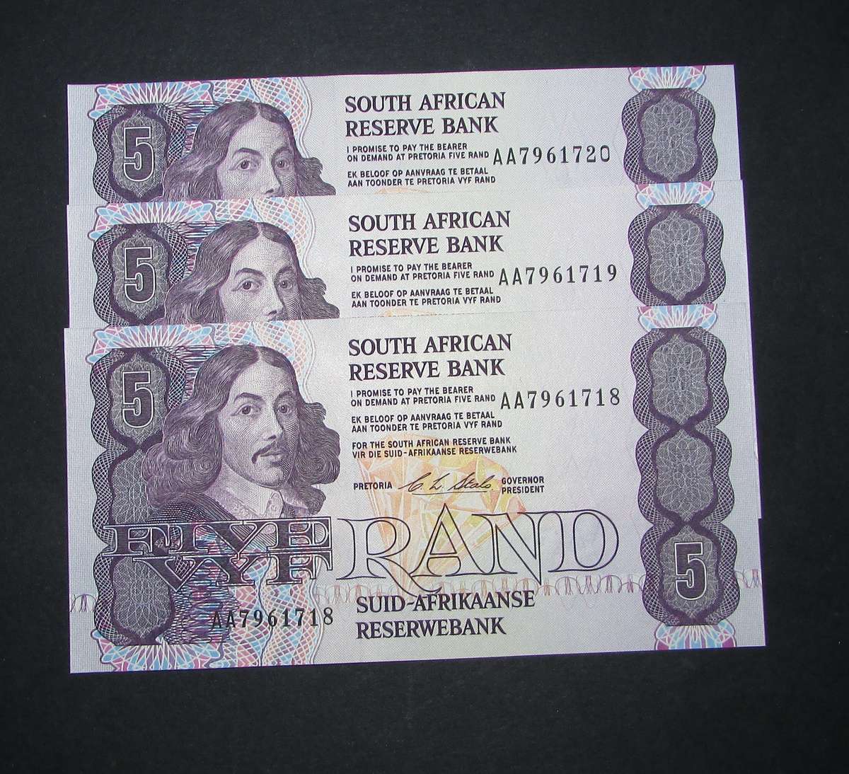 Republic of South African : CL Stals Five Rand Notes ( 3 by AA Notes In Sequence )