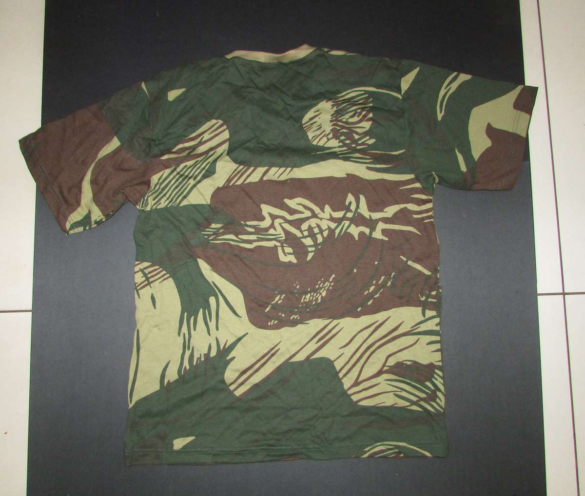 Rhodesia - Reproduction T/Shirt ( Large )