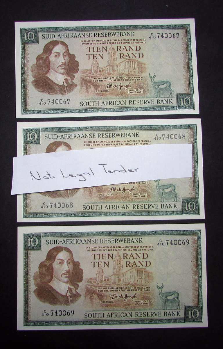 Republic of South Africa :De Jongh Ten Rand Notes in Sequence