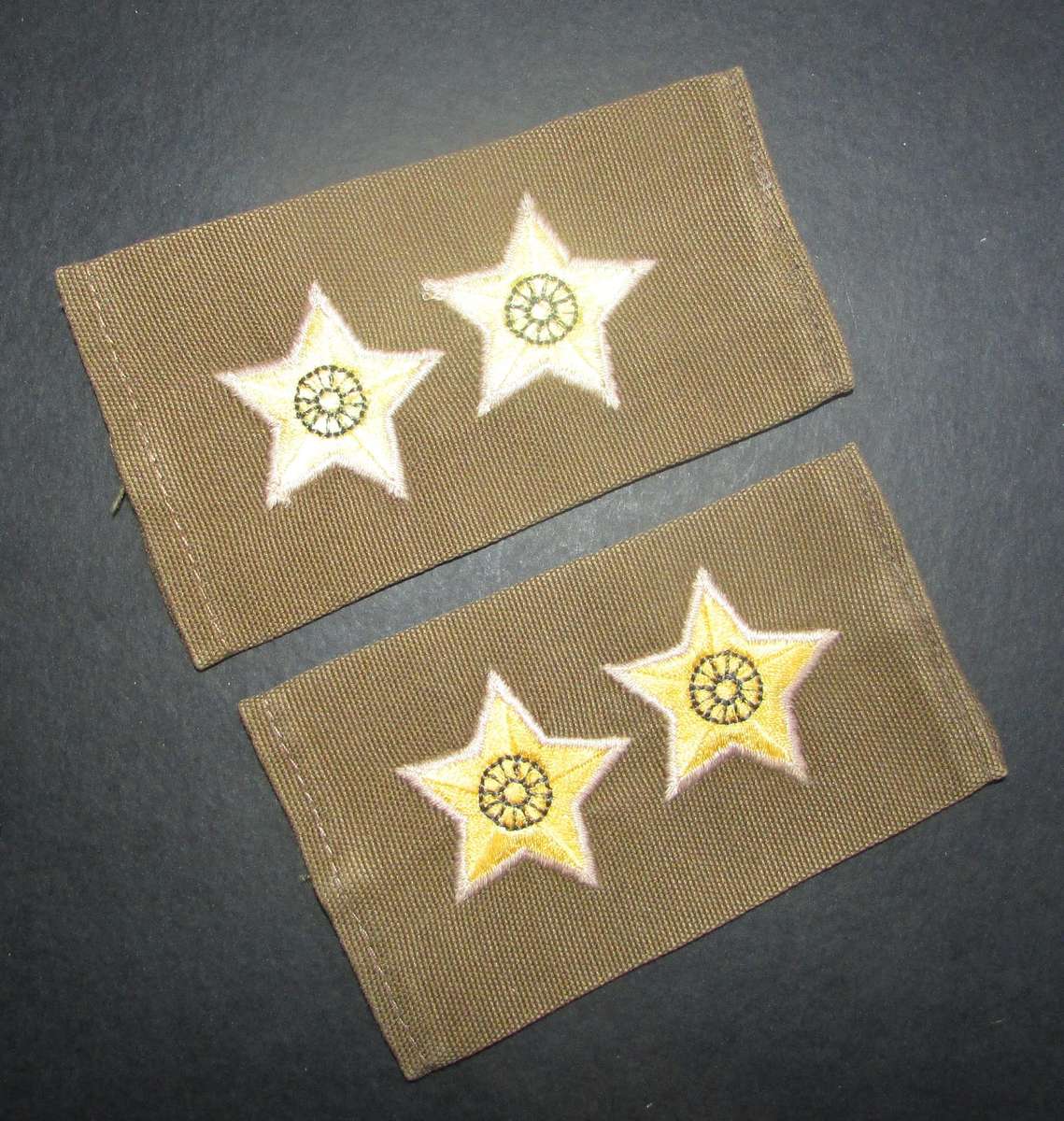 SADF - Army Lieutenant Slip on Ranks