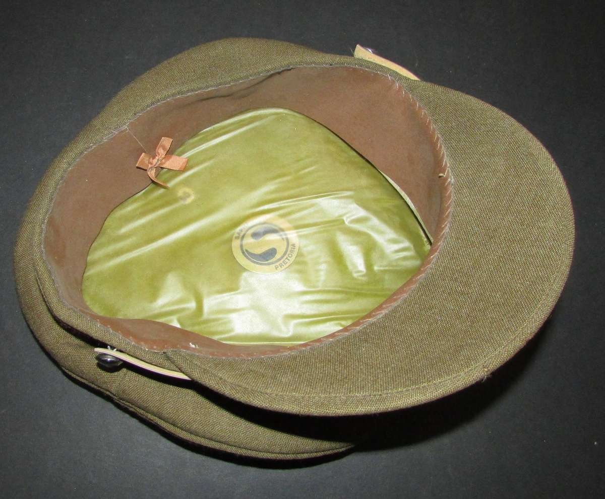 SADF - Senior Officers Peak Cap ( Staff Qualified )
