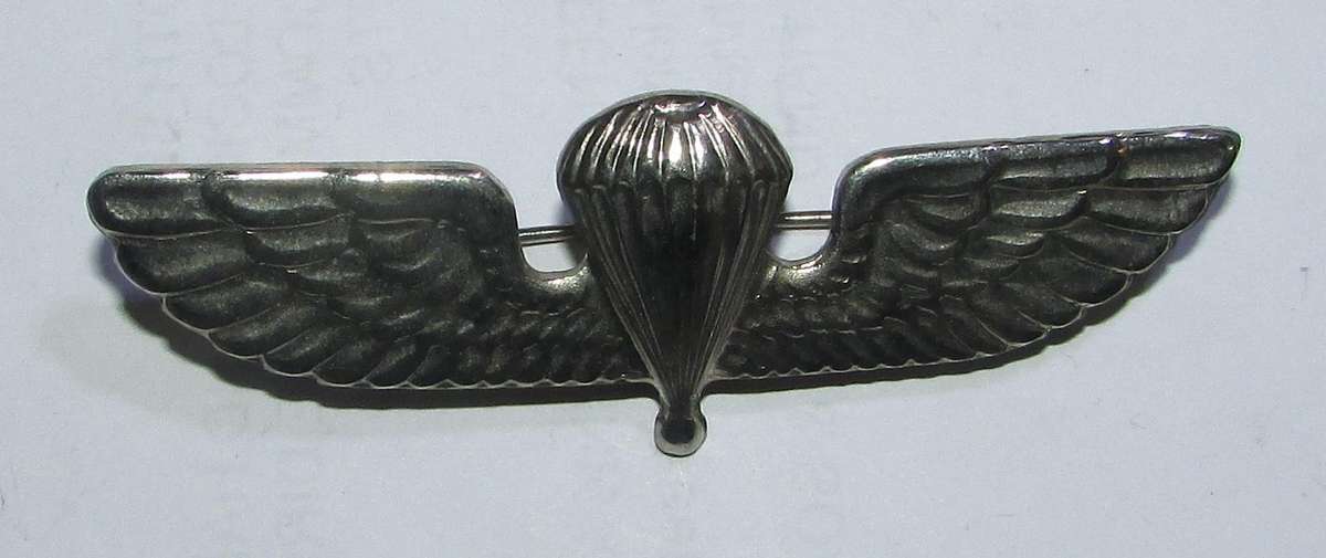 First Issue Early 1950s Greek Parachutist Para Wings Badge Airborne Badge Greece