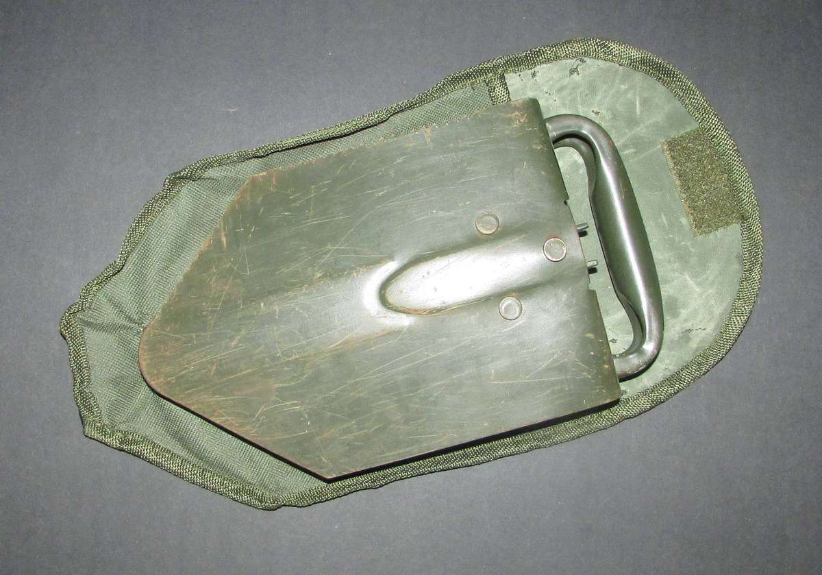 SADF - Entrenching Tool with Canvas Pouch