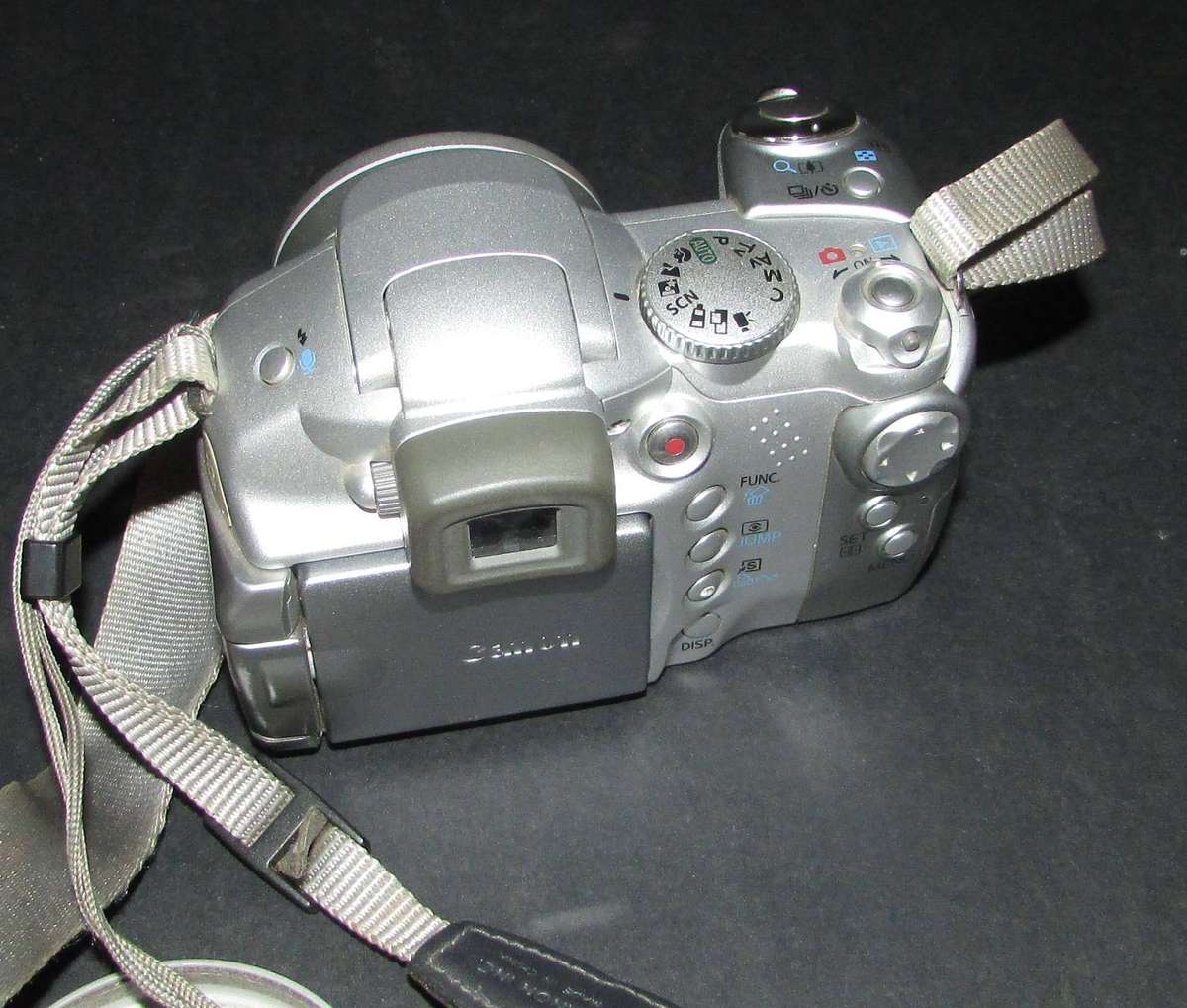 Retro Canon PowerShot S2 IS Digital Camera Kit: 5.0 MP, 12x Zoom