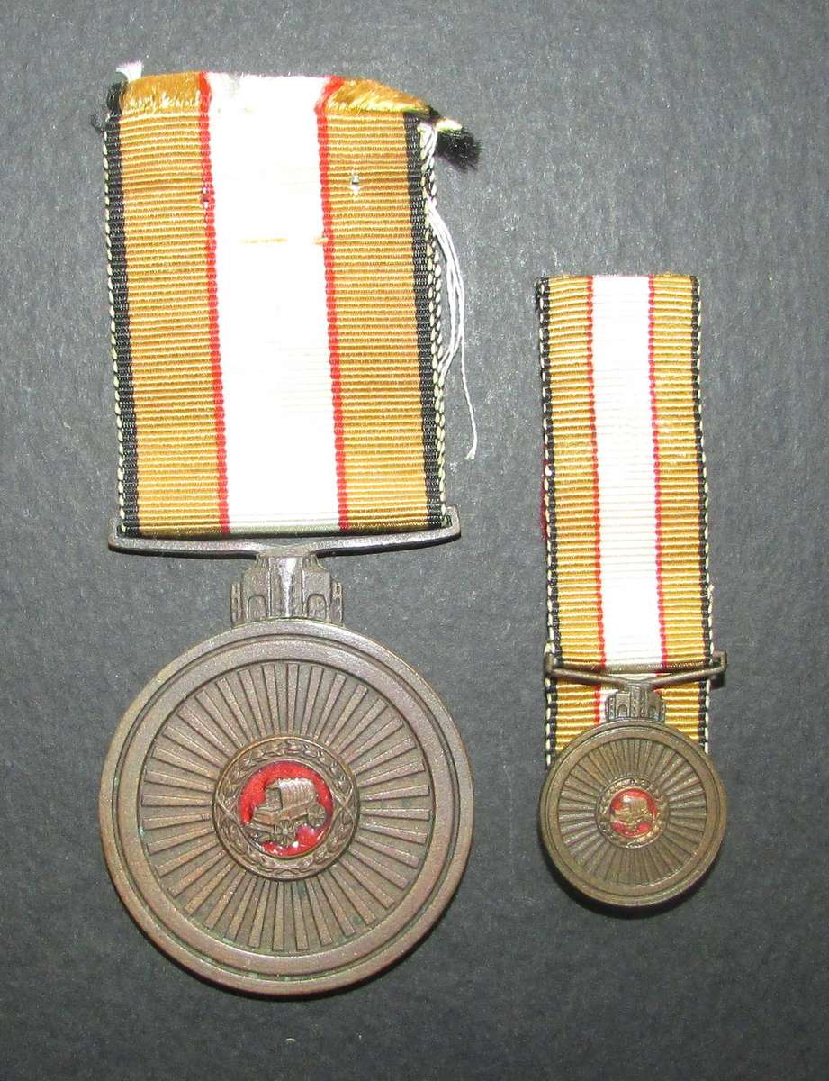 South African Railway Police Medal for Faithful Service with Miniature:7620 Konst G.W Pilcher