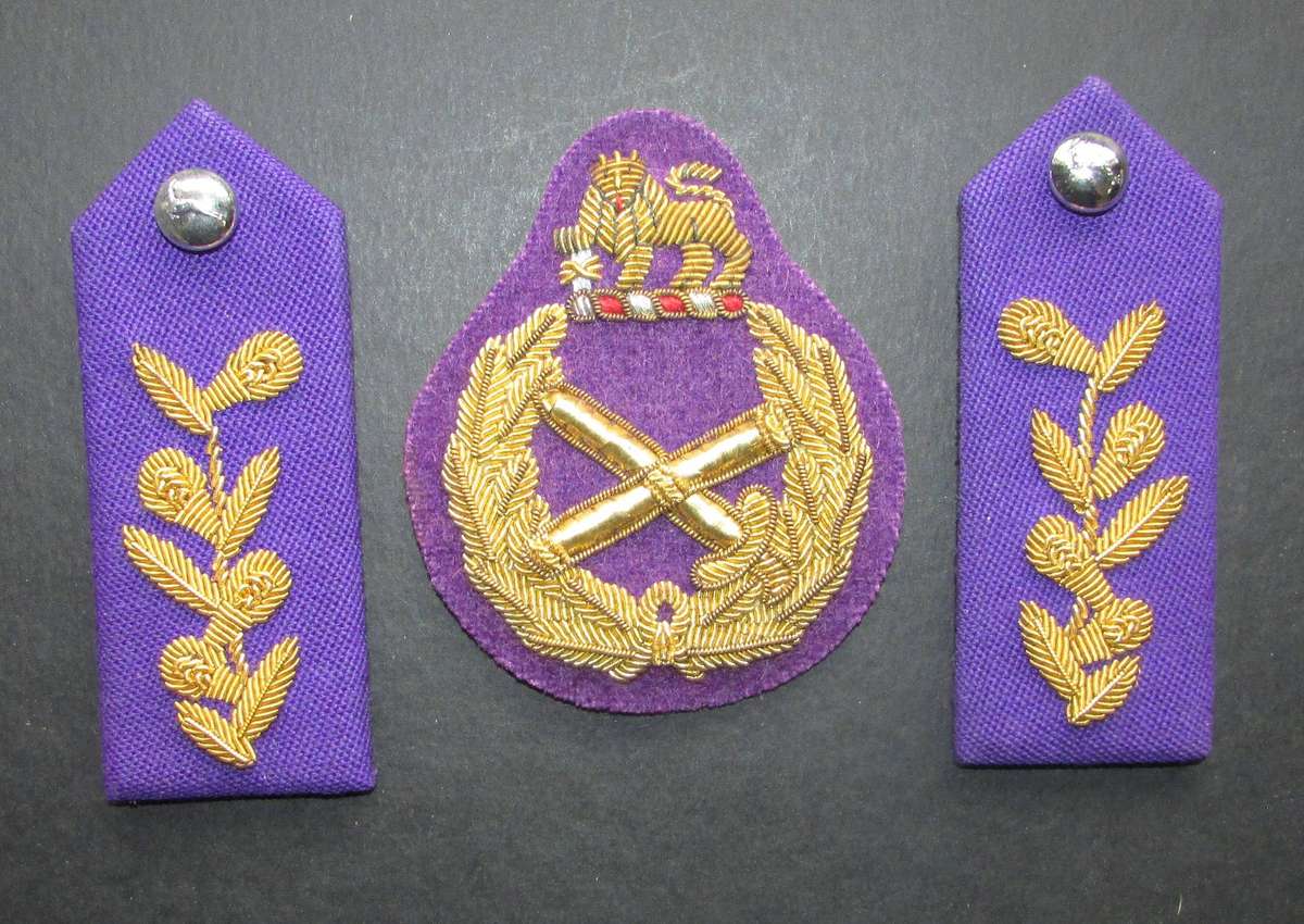 SADF - Chaplain General Cap Badge and Gorgets