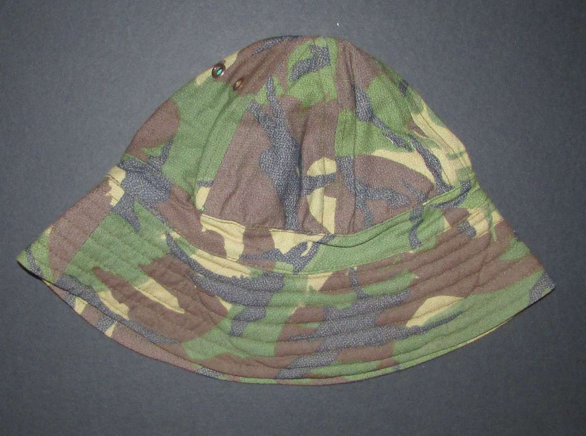 SADF - Recce Copy Tanzanian Camo Bush Hat Small