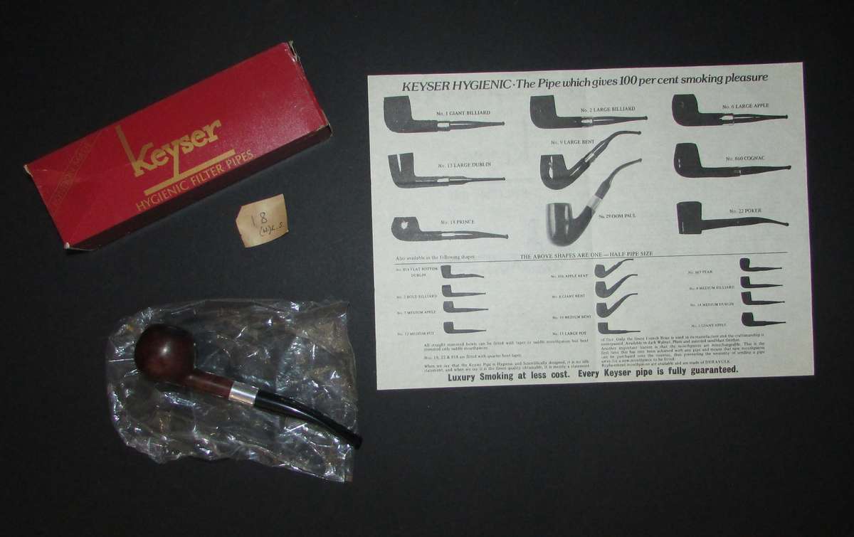 Vintage Keyser Smoking Pipe with Box