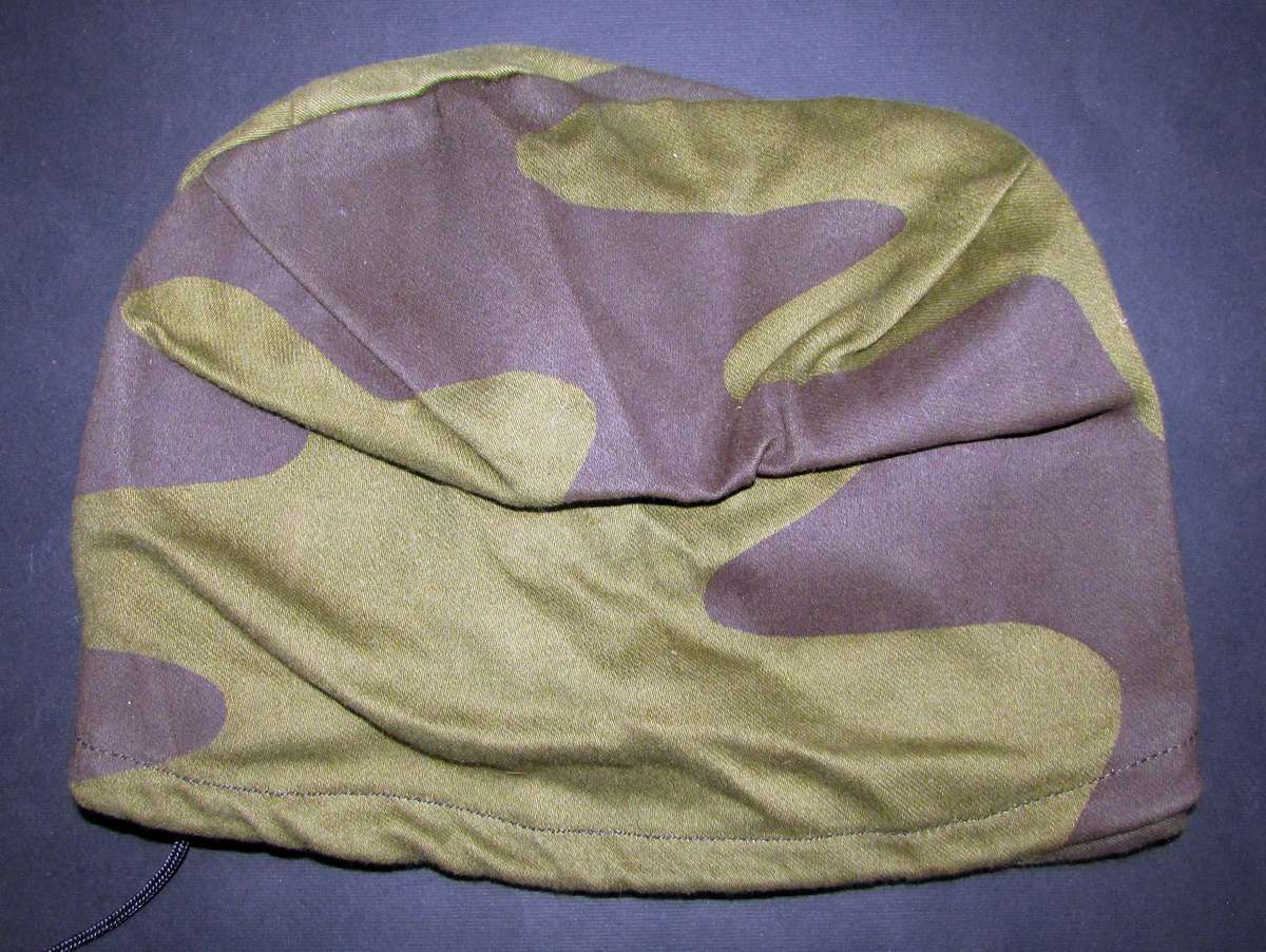 SA Army Special Forces ( Recce ) Camo Helmet Cover - Top Condition