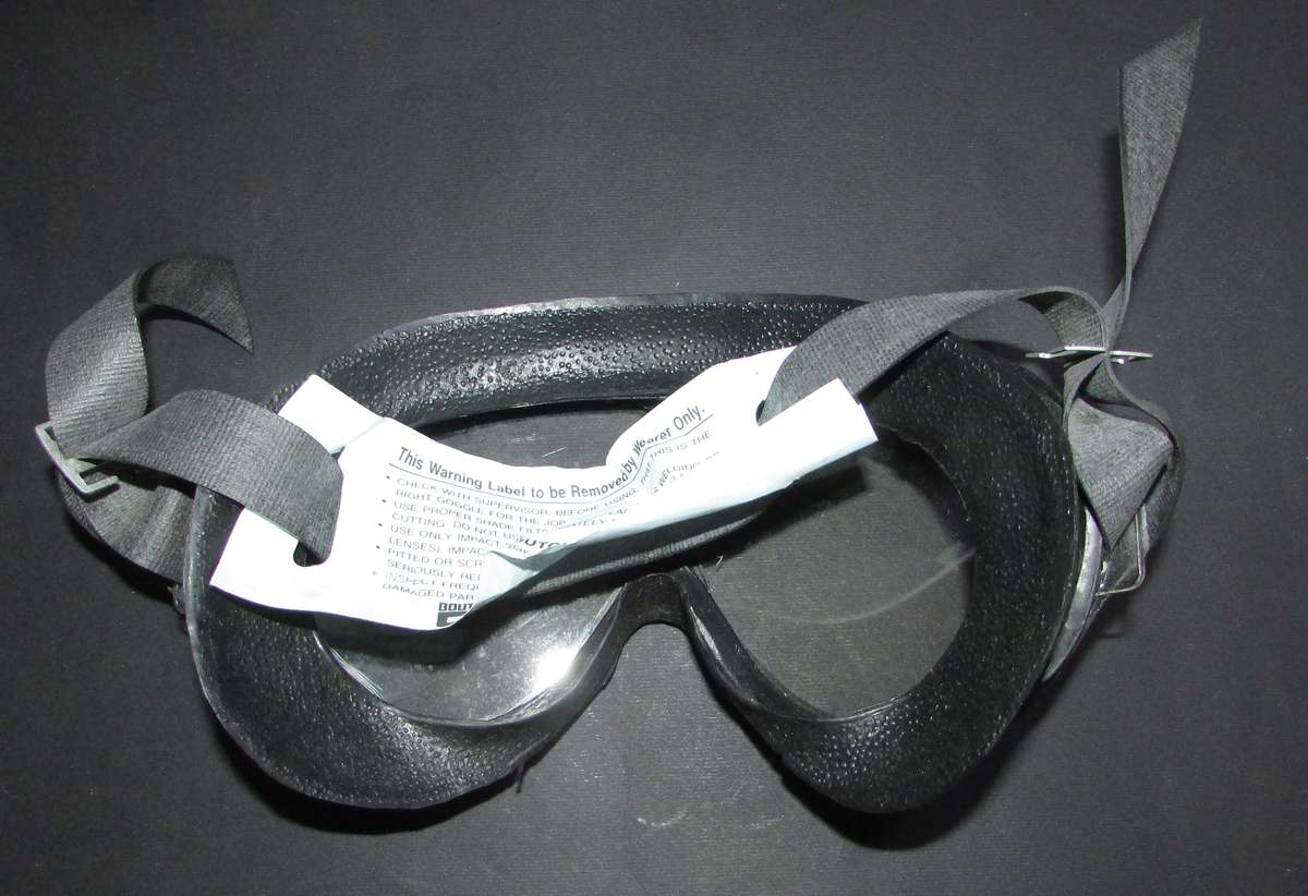 SA Army Special Forces ( Recce ) Goggles - Top Condition