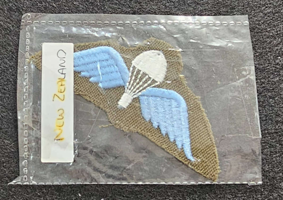New Zealand Parachute Badge