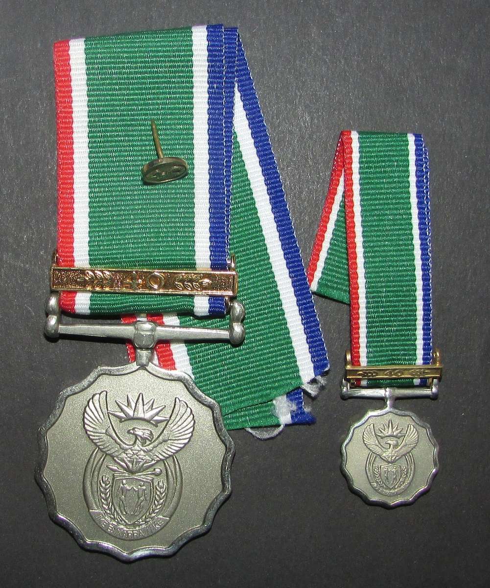 SADF/SANDF - 40 Year Good Service Full Size Medal with Miniature and Ribbon Device
