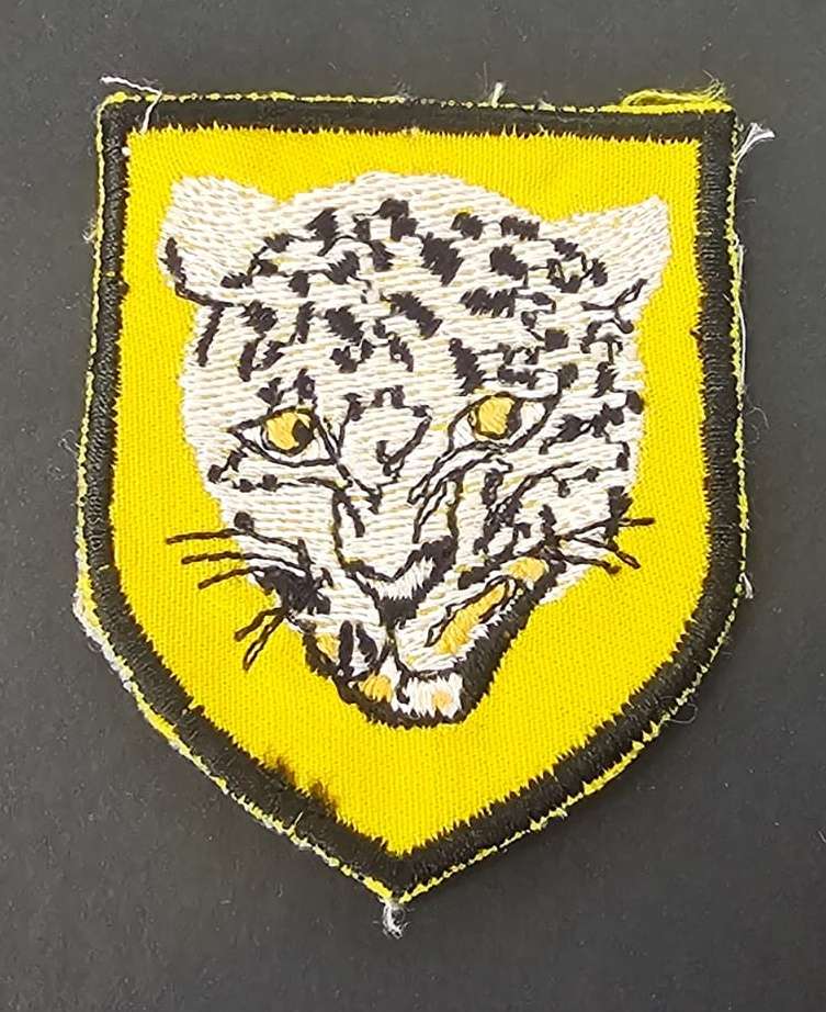 Rhodesia - 5 Brigade Shoulder Patch ( Rare )