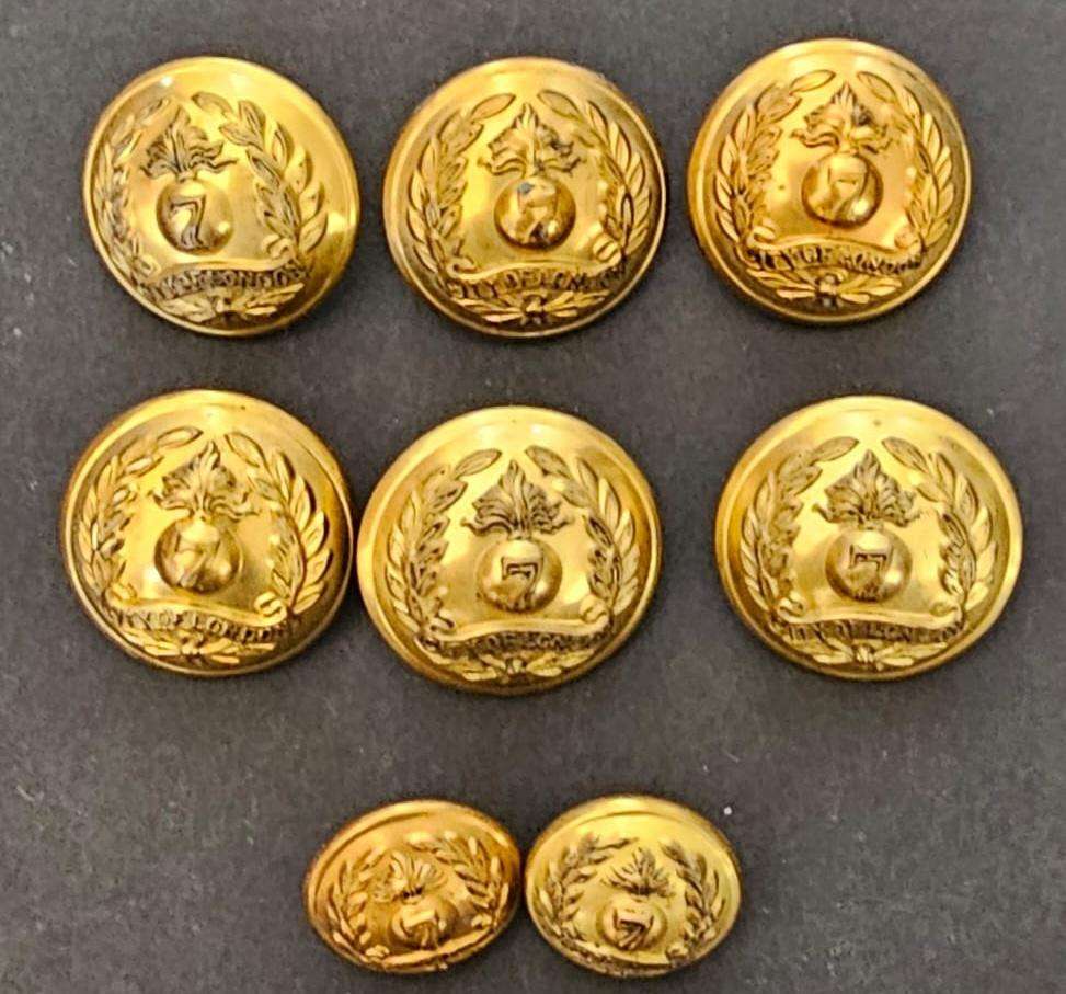 United Kingdom - 7th (City of London) Battalion London Regiment Button Lot