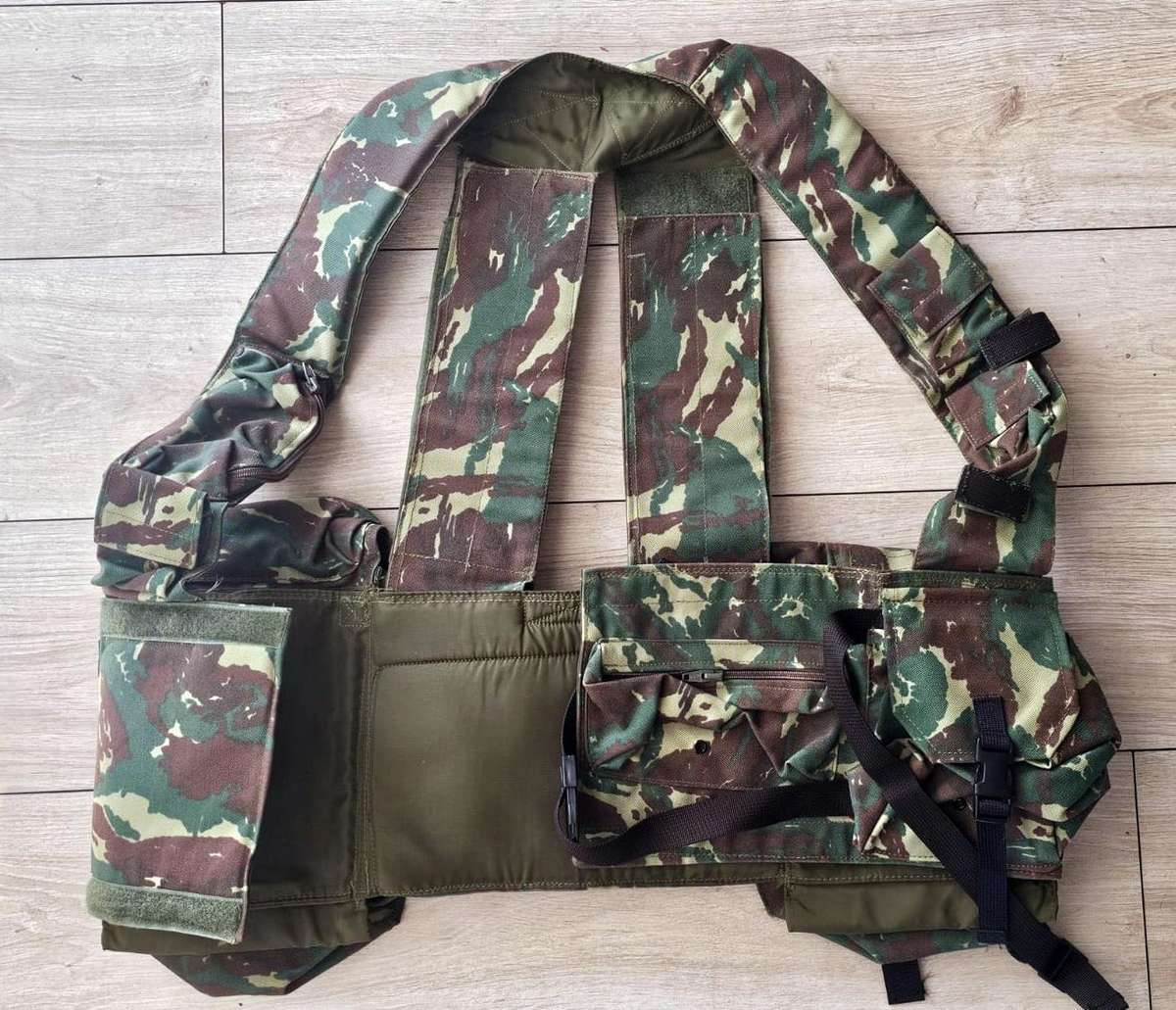 SADF - Original Period 32 Battalion Battle Jacket ( Top Condition )