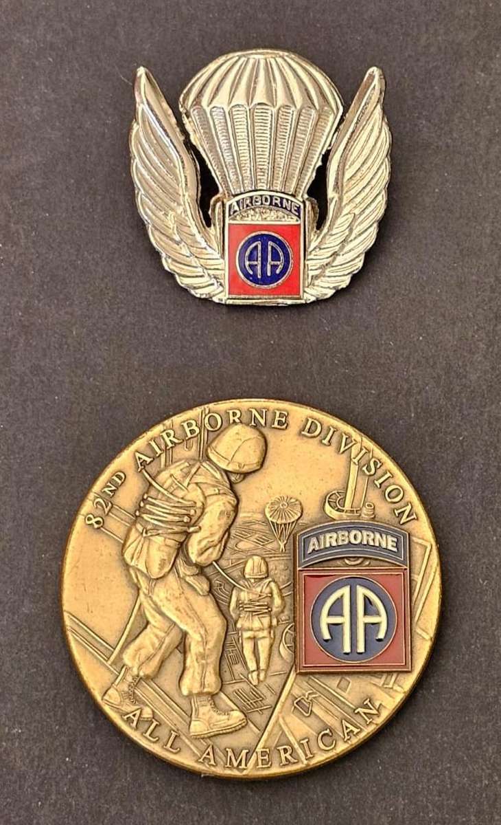 U.S. Army 82nd Airborne Division Challenge Coin and Badge