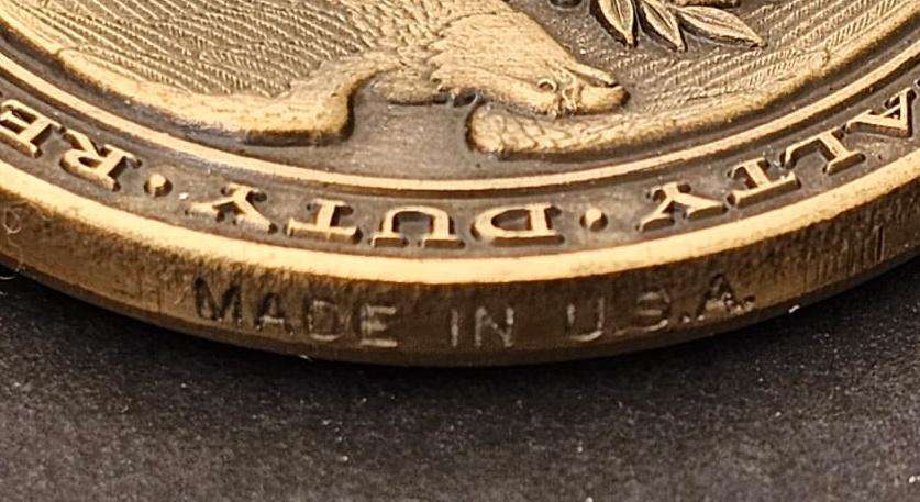 U.S. Army 82nd Airborne Division Challenge Coin and Badge