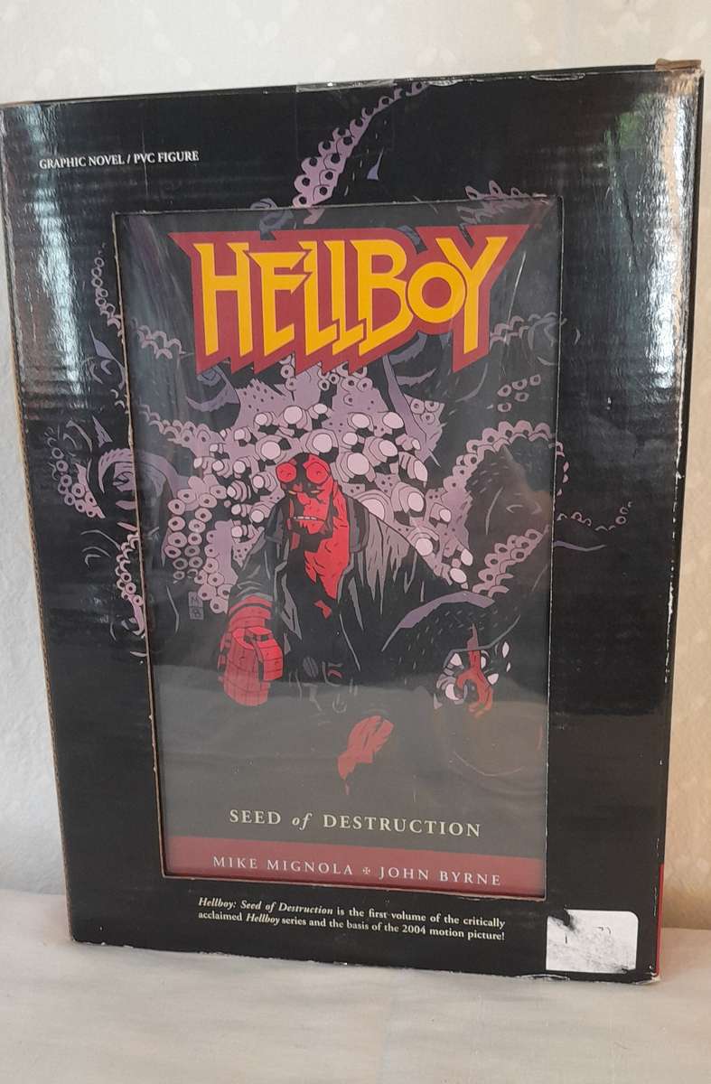 Hellboy: Seed of Destruction book and figure box set