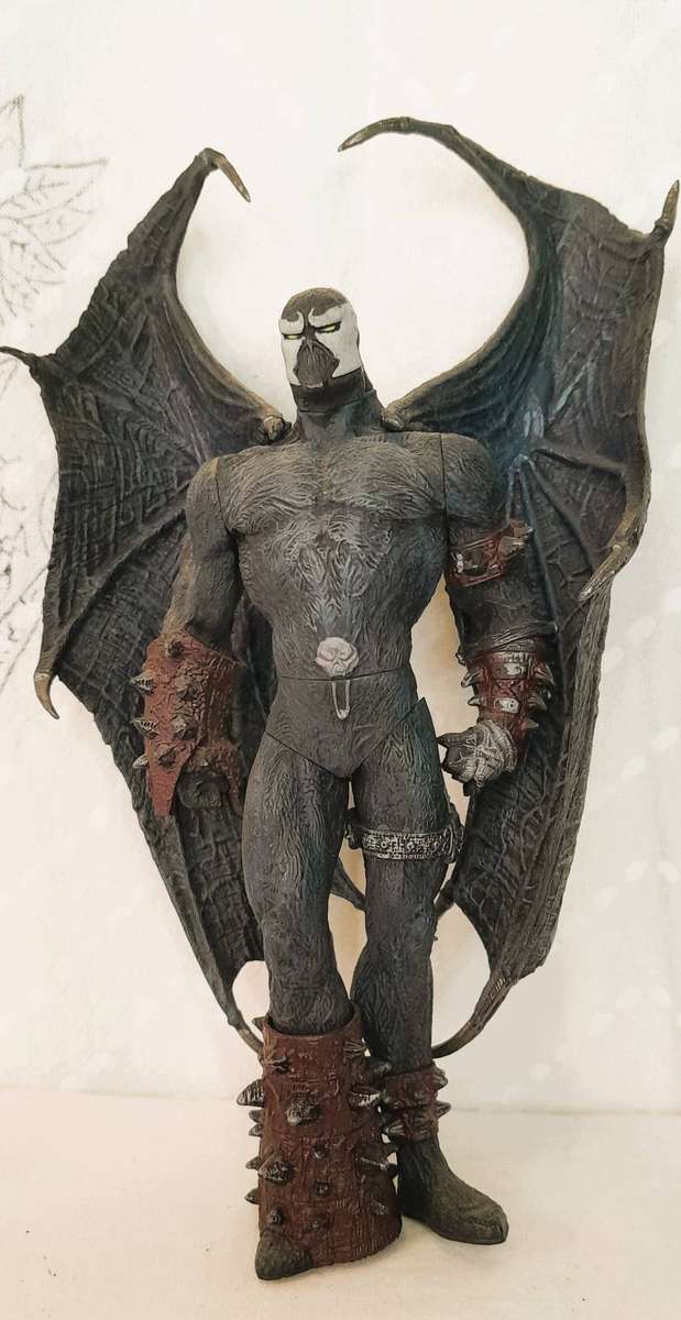 Spawn Reborn:  Wings of Redemption figurine