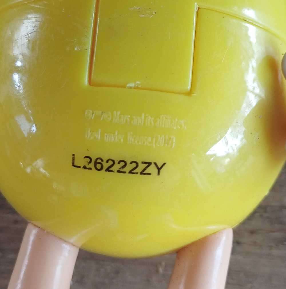 M & M character case