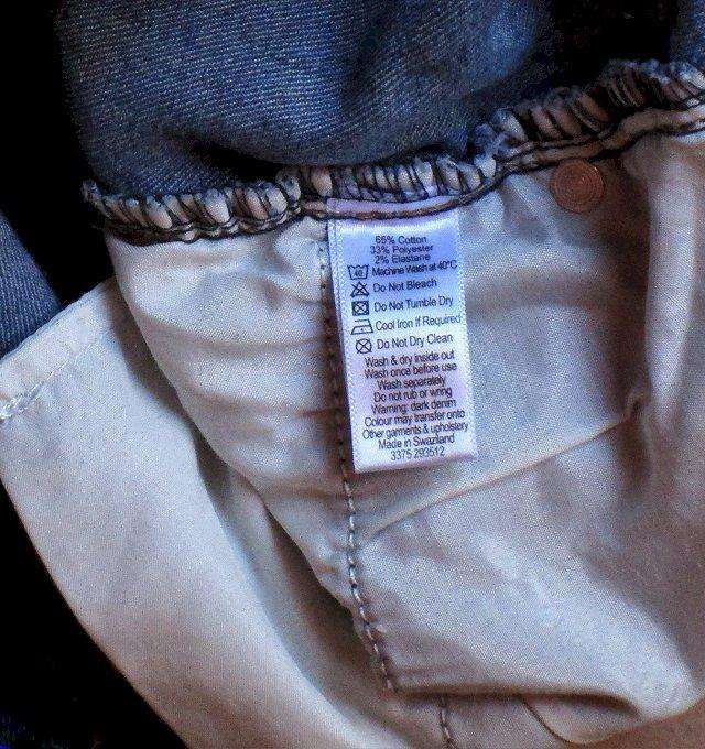 Denims / jeans - mens - size 44