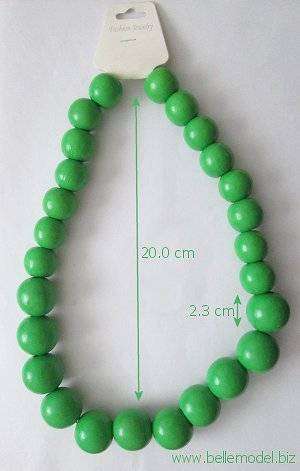 Necklaces - plastic - beads - green
