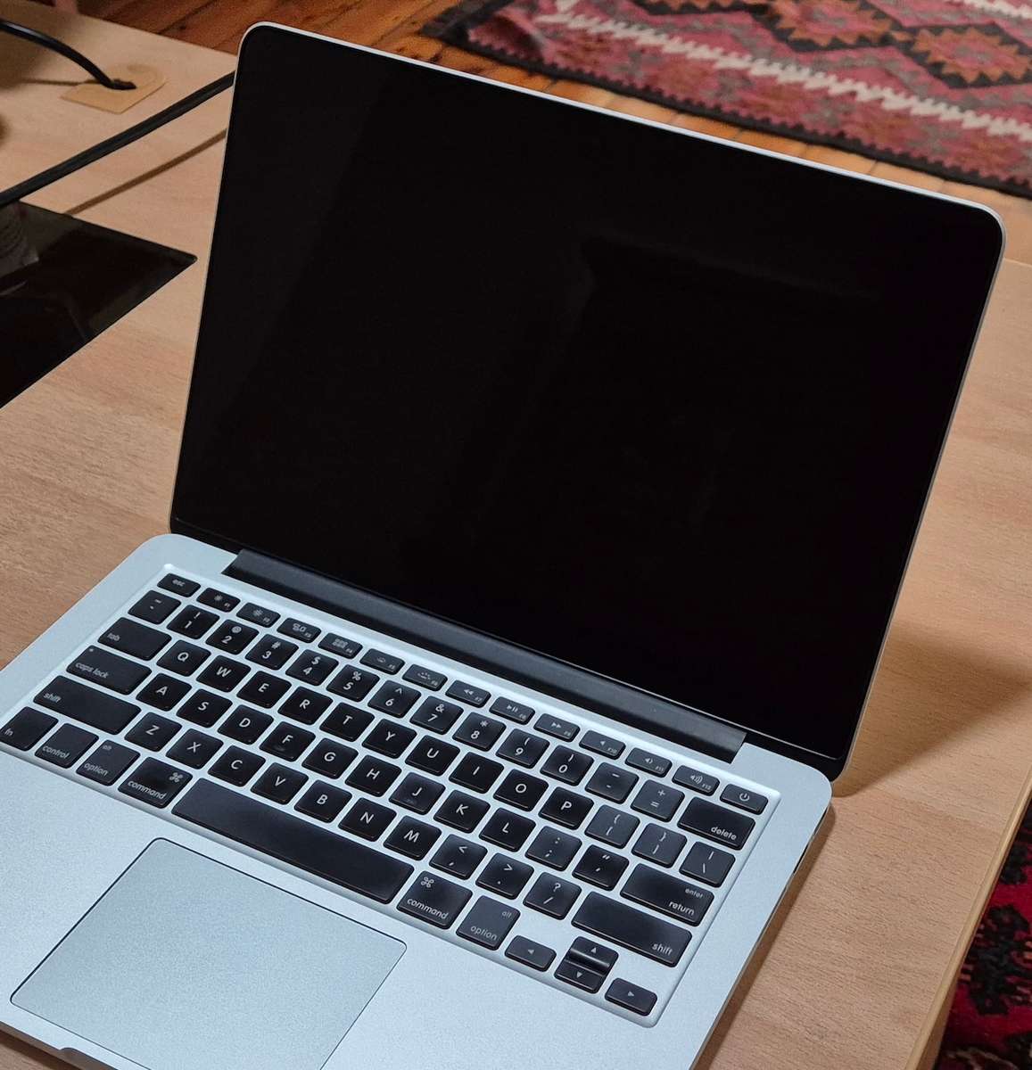 Macbook Pro Retina 13 inch Late 2013 8GB RAM / 512GB SSD