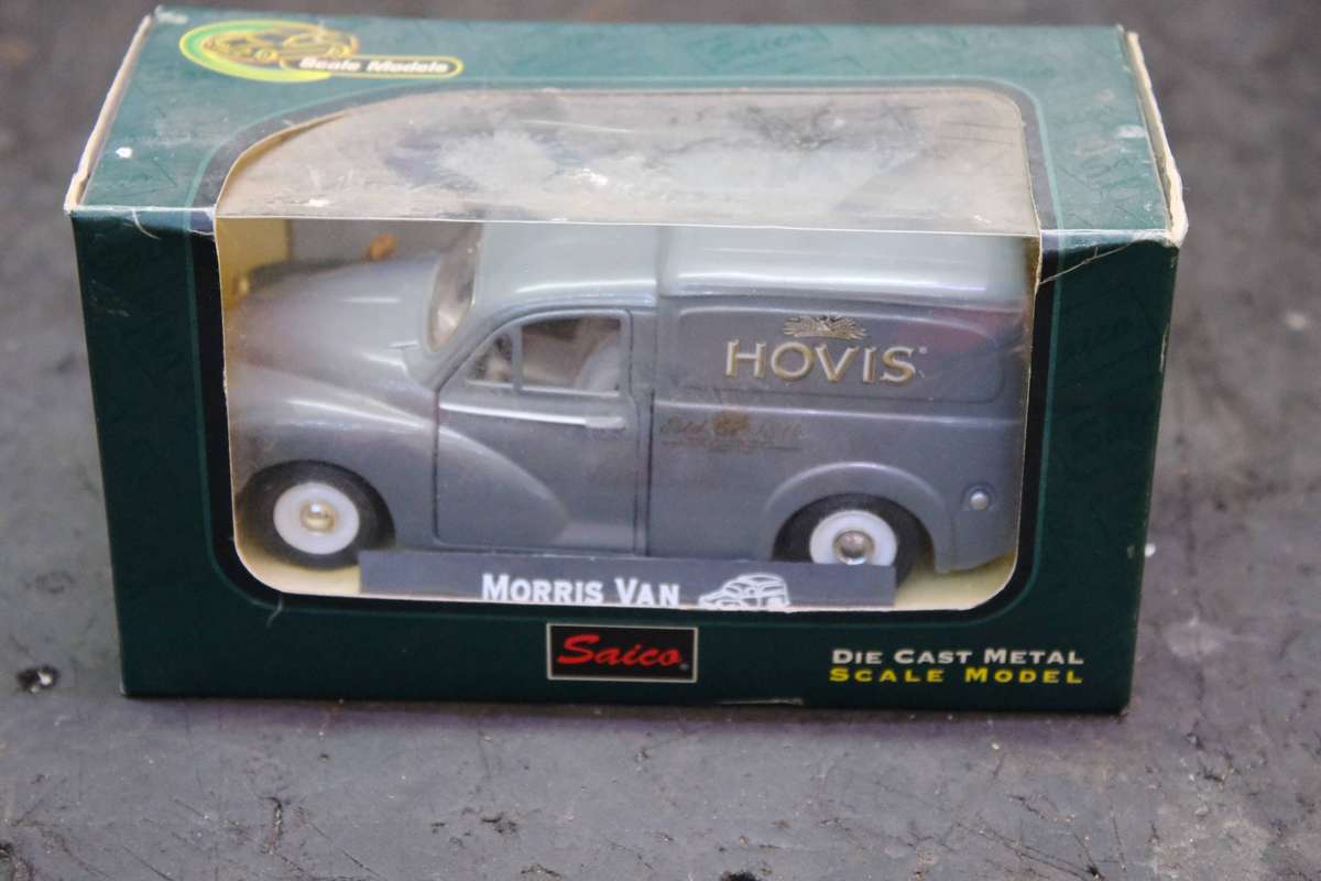 SAICO DIE CAST METAL SCALE MODEL MORRIS VAN