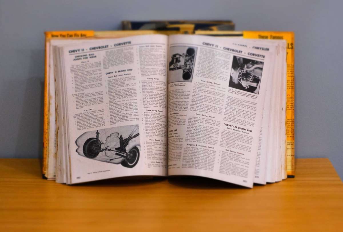 MOTOR's AUTO REPAIR MANUAL COLLECTORS BOOKS
