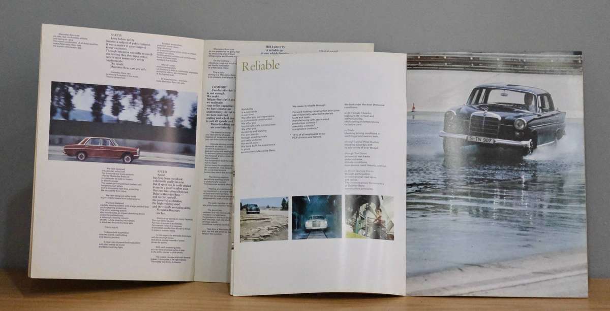 COLLECTION OF OLD MERCEDES BENZ BOOKS AND BROCHURES