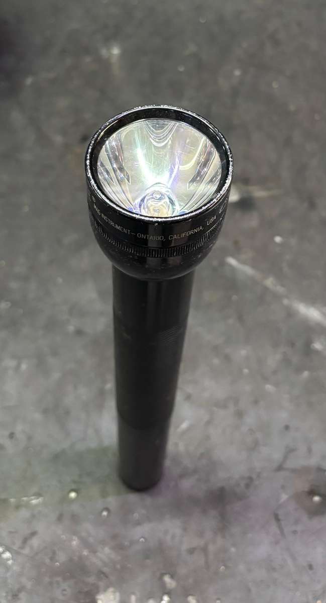 MAG-LITE TORCH 5 BATTERY SIZE D