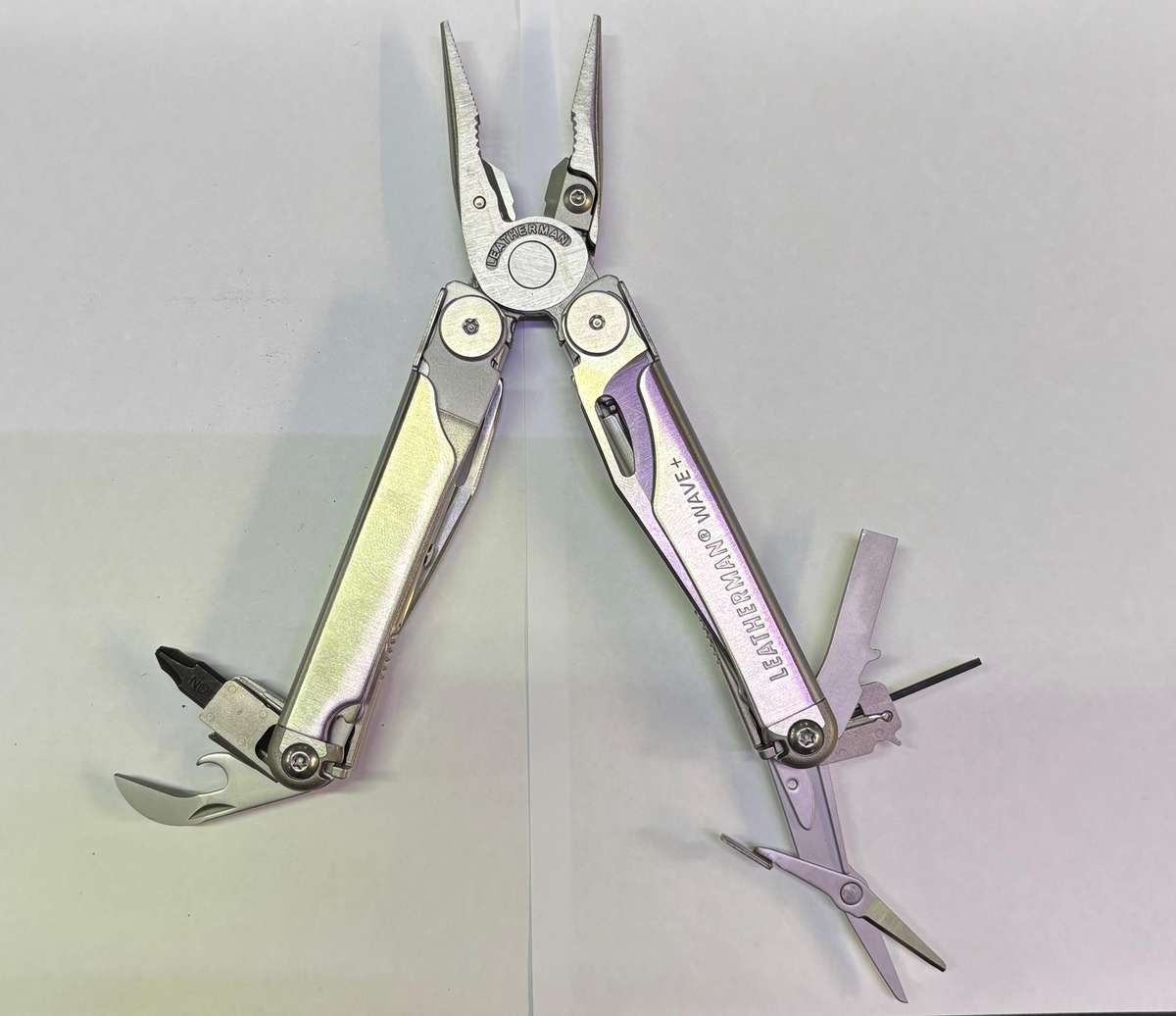 LEATHER MAN WAVE + MULTI TOOL