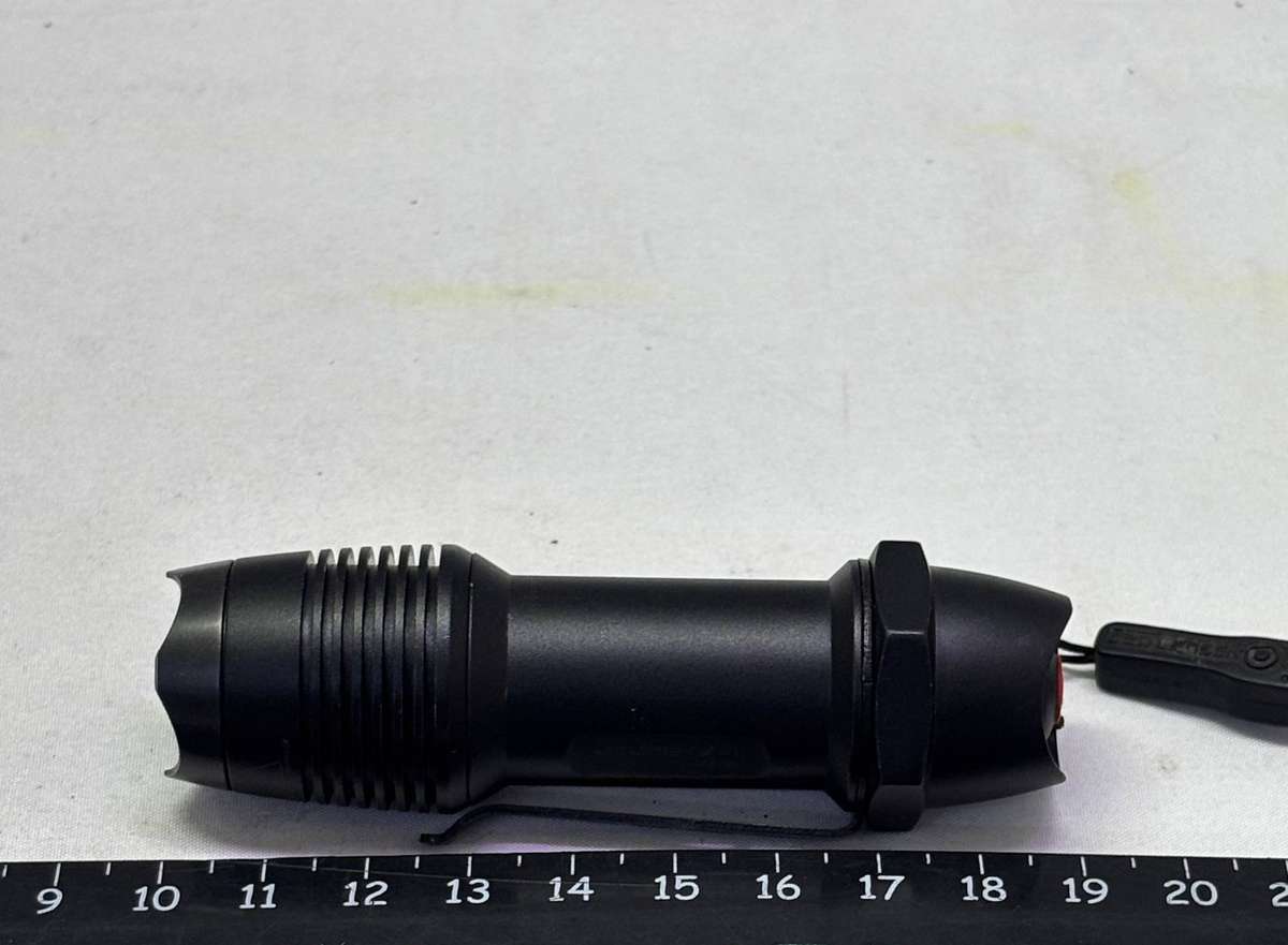 LED LENSER F1 TORCH