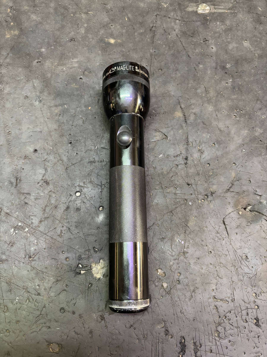 MAGLITE TORCH  2D LED
