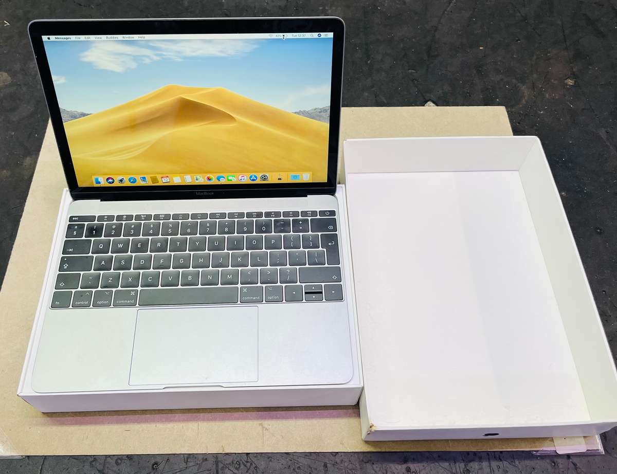 12 INCH APPLE MACBOOK RETINA 2017 IN BOX