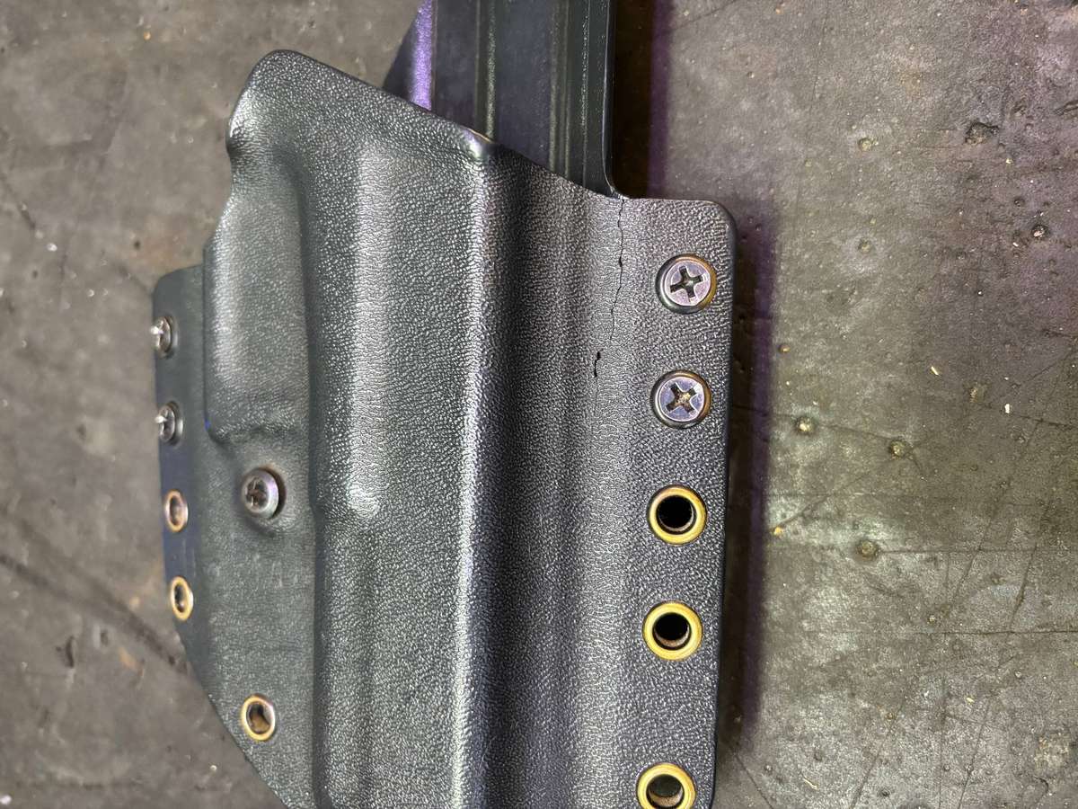 GLOCK 17 HOLSTERS