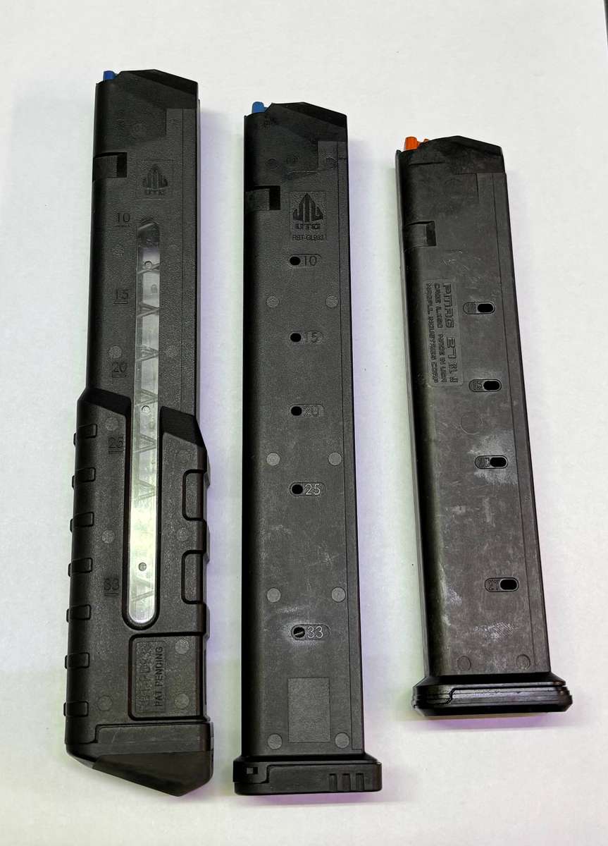GLOCK MAGAZINES X3 PMAG AND UTG