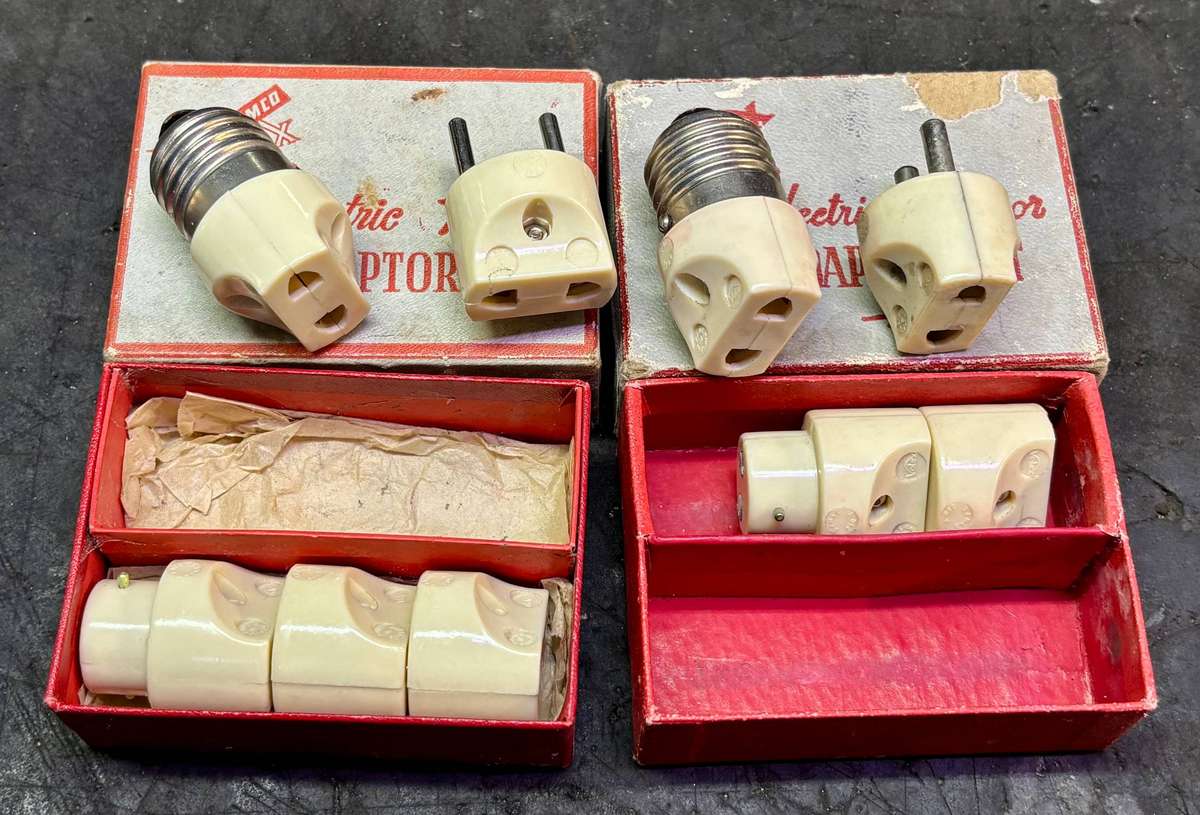JOB LOT OF ASSORTED OLD KITS