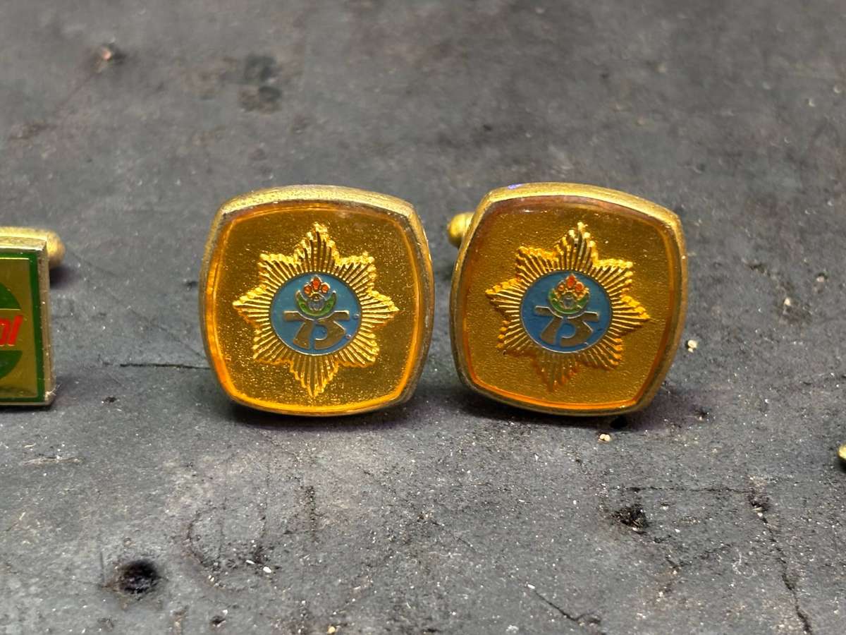 CUFFLINKS 3 SETS ALL FOR ONE BID