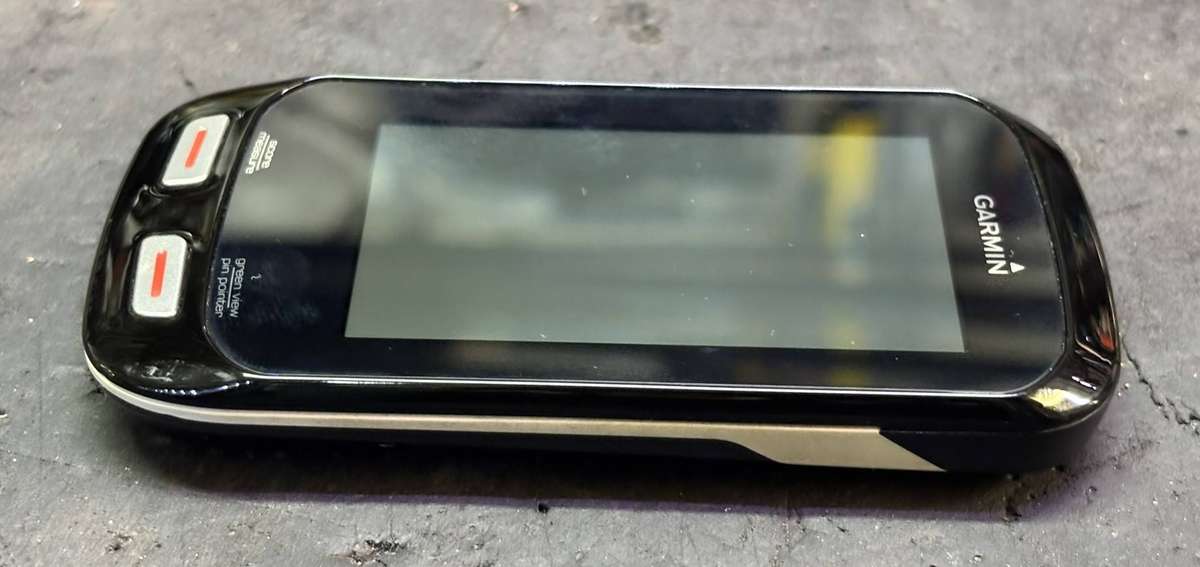 The Garmin Approach G8 is a slim, lightweight handheld golf GPS device
