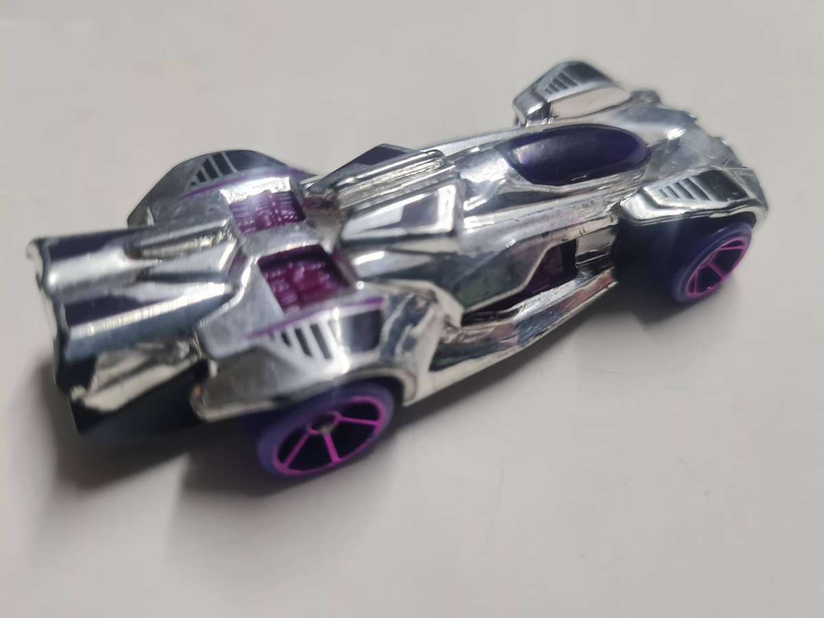 LOT 1 - HOT WHEELS MATTEL 2014 REV ROD