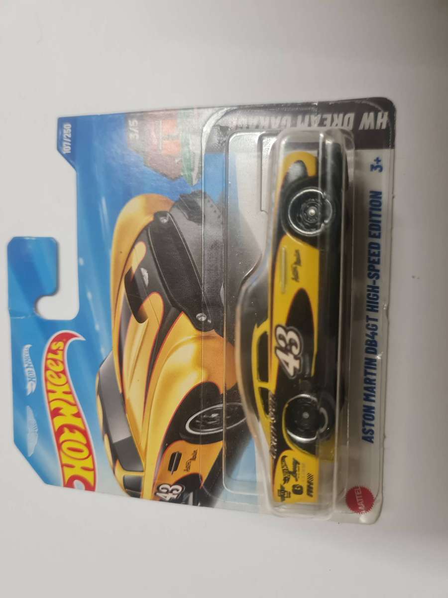 Lot 10 - HOT WHEELS ASTON MARTIN DB4 GT