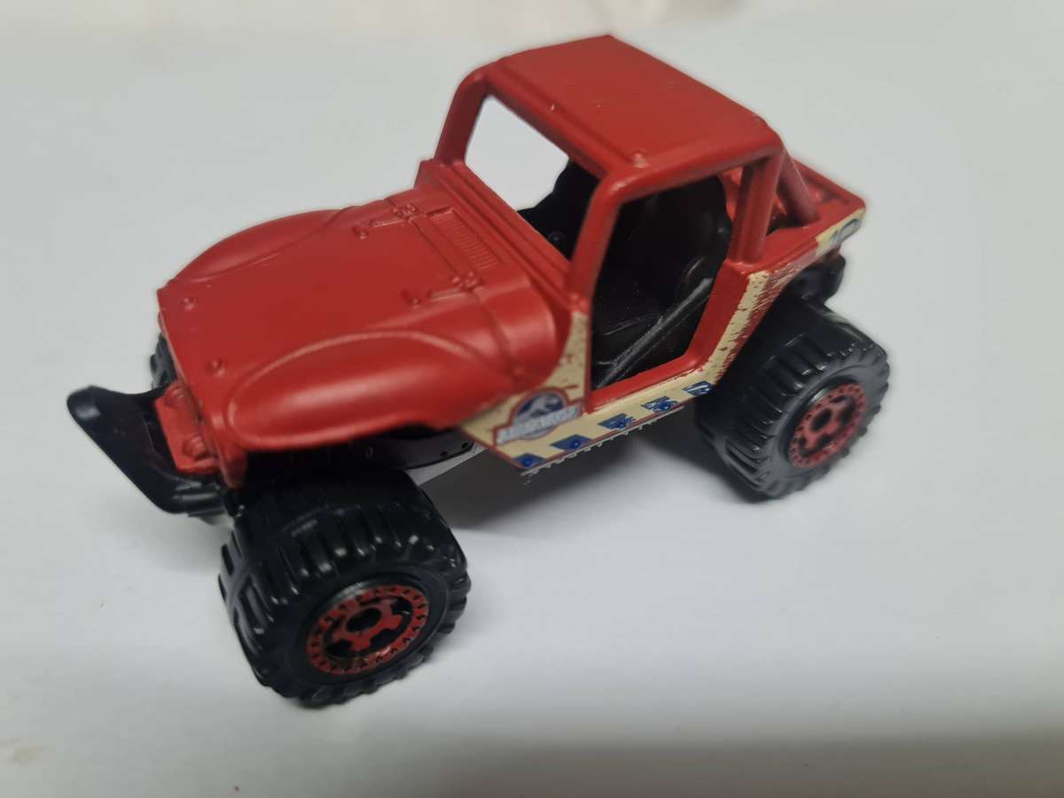 LOT 5 - MATCHBOX MAX 4X4