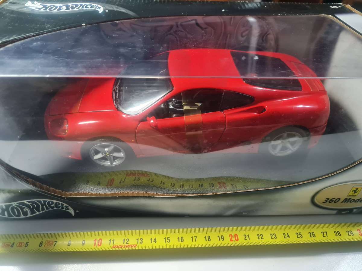 HOTWHEELS 1:18 FERRARI 360 MODENA , ABOUT 250mm
