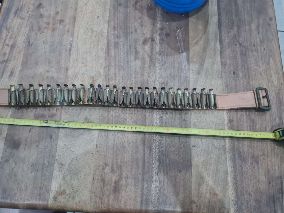 Magazine/ammo pouch / belt - please see pictures