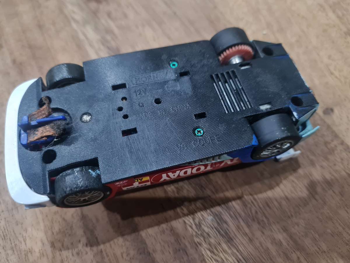 Hornby Scalextric Opel Astra 1/32 scale slot car